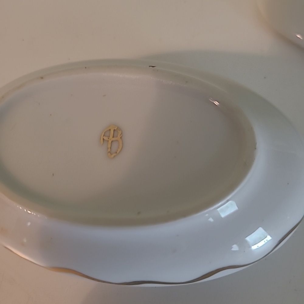 Trinket Box  - Picture 3 of 4